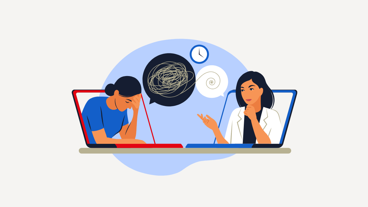 Mujer disfrutando de los beneficios de un psicólogo online en su hogar.